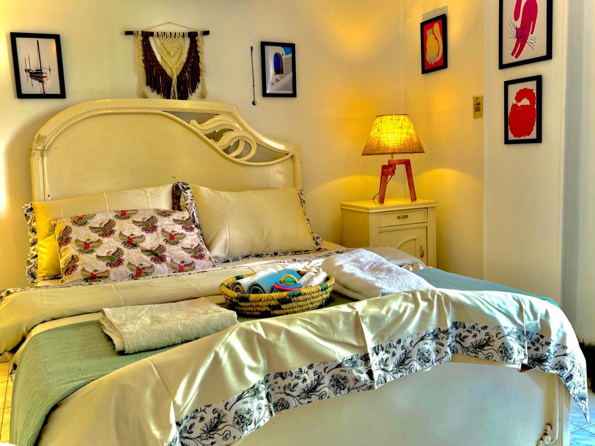 Large Room With Its Own Balcony Kairo Exterior foto