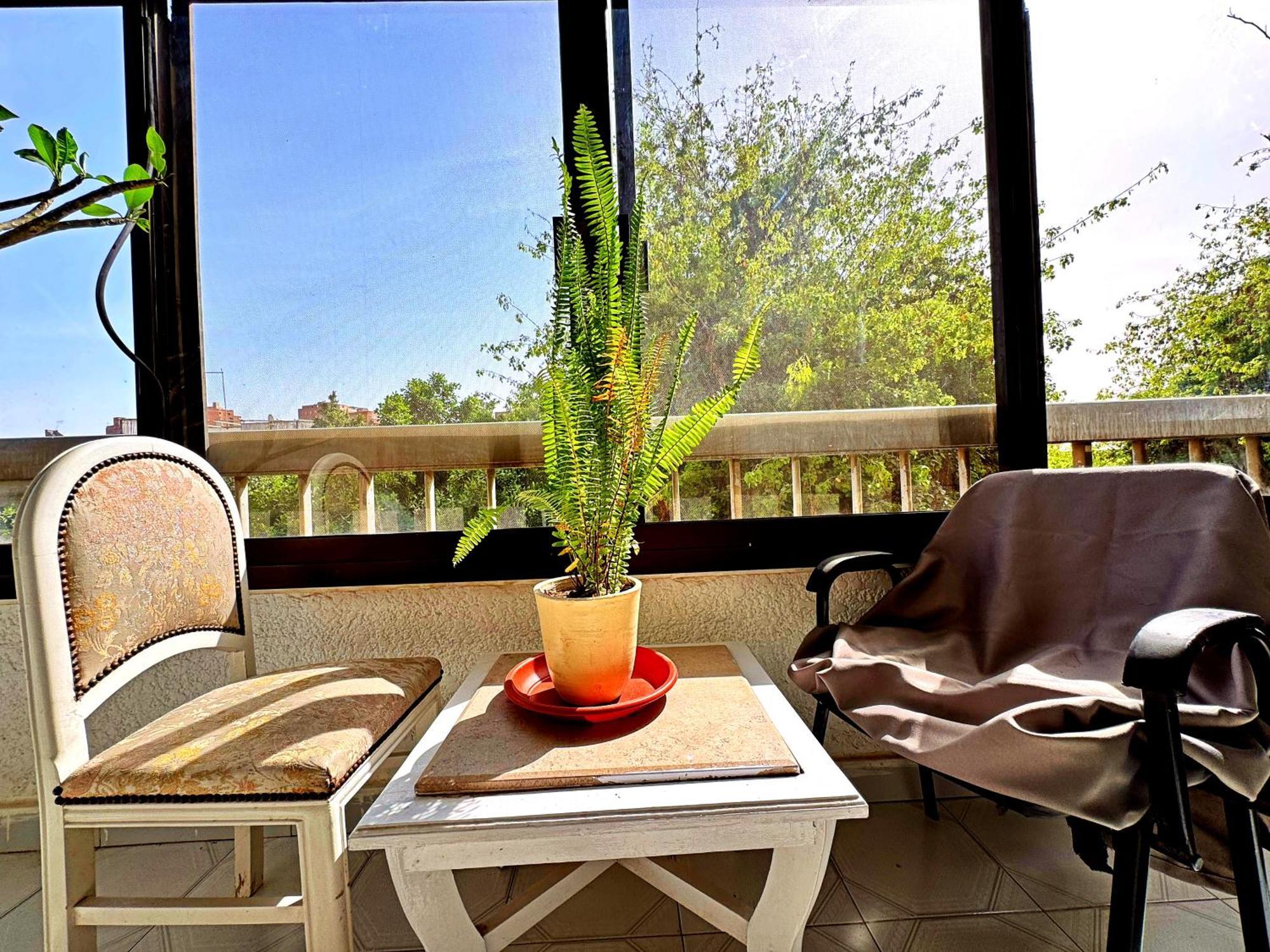Large Room With Its Own Balcony Kairo Exterior foto